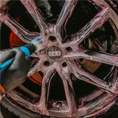 BAD BOYS WHEEL CLEANER BLEEDING 500ML RR CUSTOMS