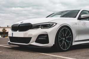 bmw parrilla spoiler