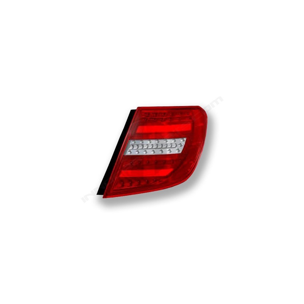 PILOTOS LED CLASE C ESTATE (12-14)